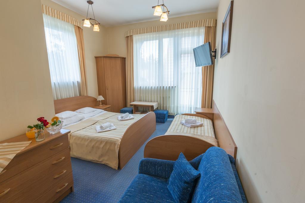 Fian - Noclegi I Konferencje W Centrum Zakopane Buitenkant foto