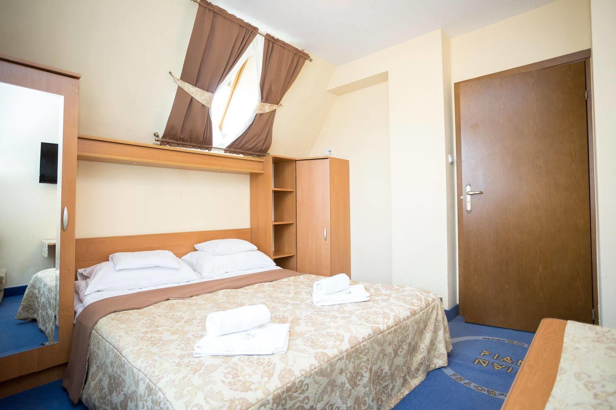 Fian - Noclegi I Konferencje W Centrum Zakopane Buitenkant foto